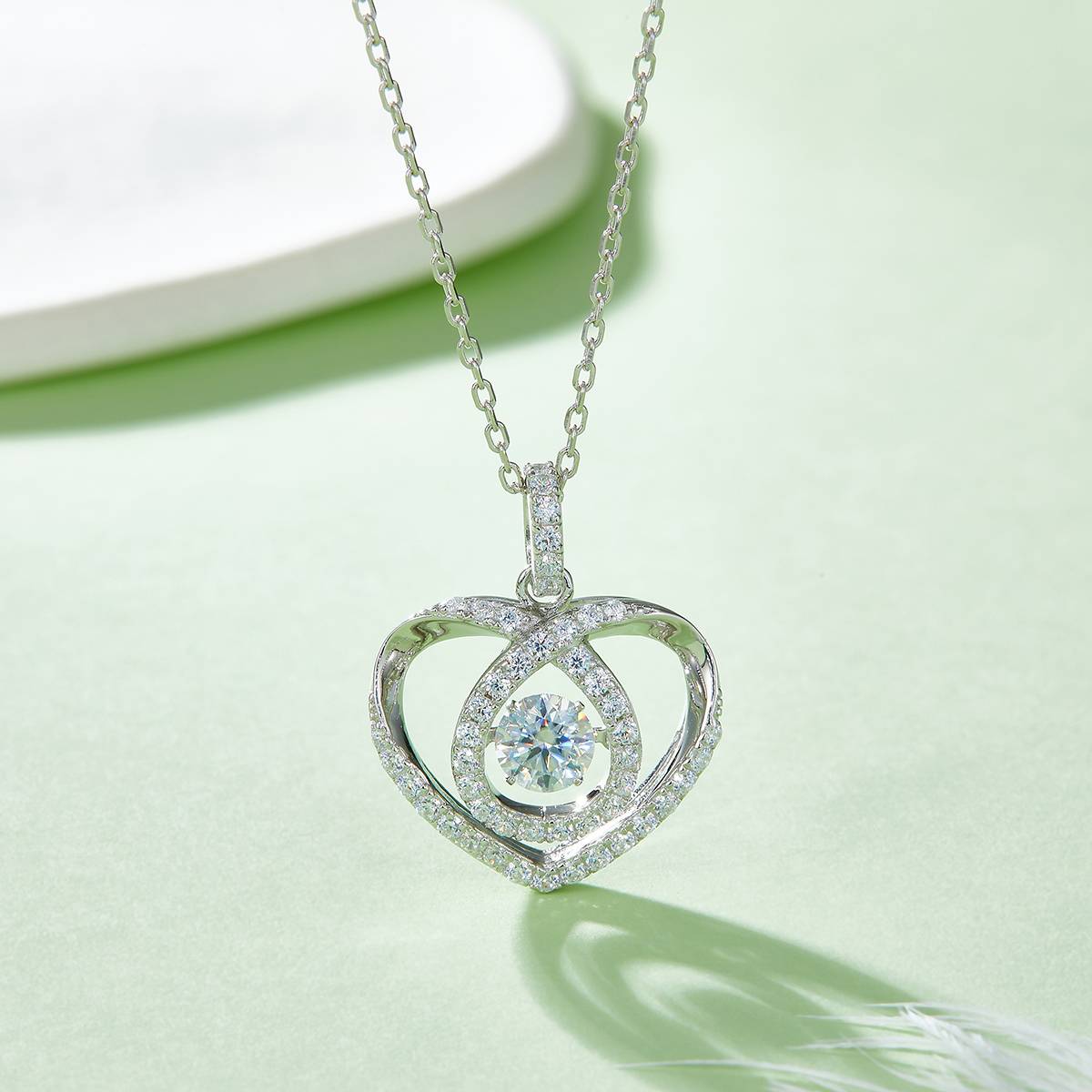 Dynamic heartbeat S925 silver plated platinum Moissanite necklace 50 points D-grade